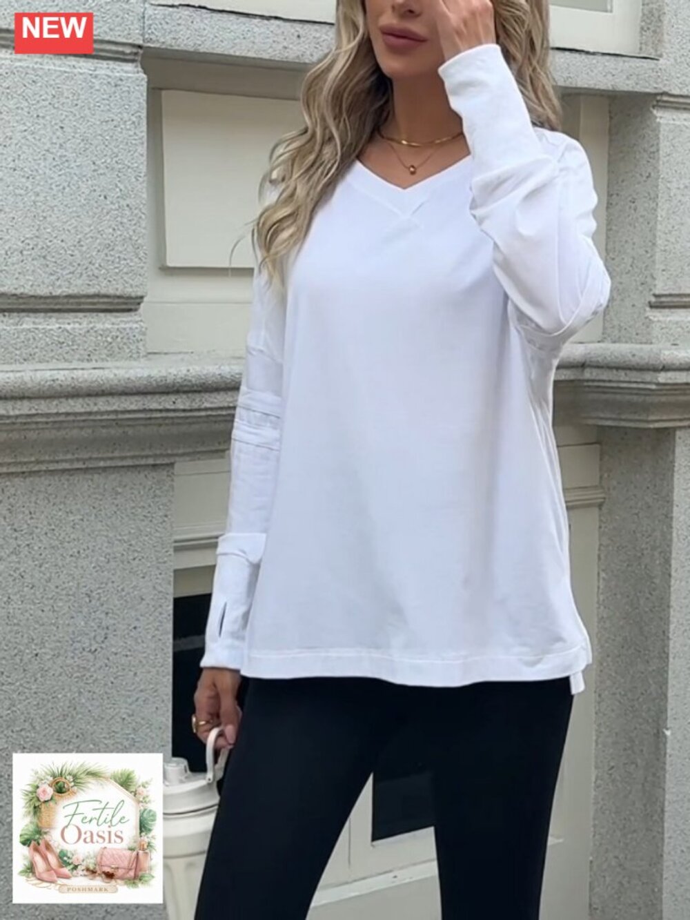 Womens Oversized Long Sleeve Tunic V Neck Tshirt Loose Fit Top with Thumb Holes - Picture 6 of 6